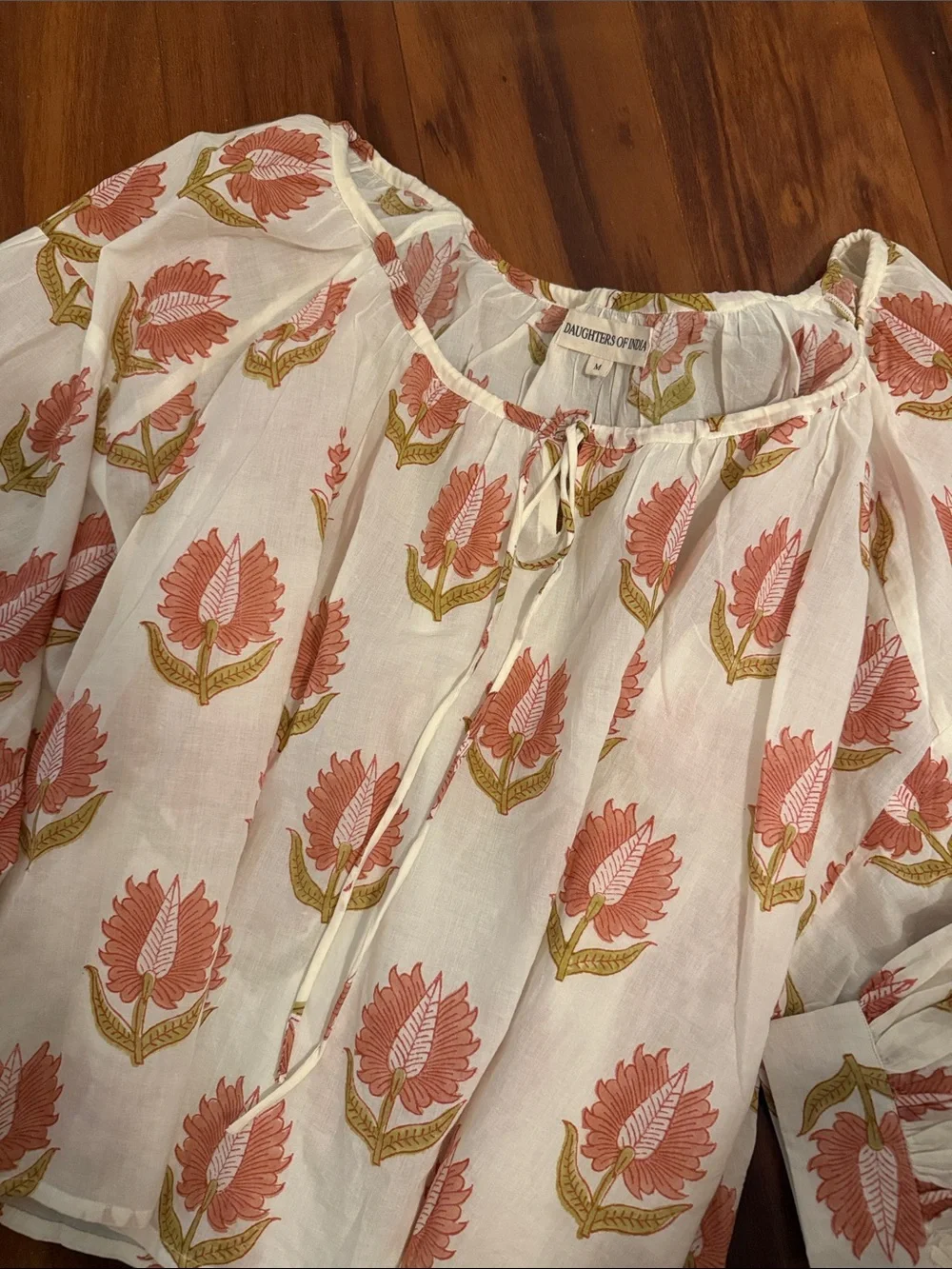Daughters of India ria blouse strawberry cream new boho flowy top medium - Picture 5 of 6